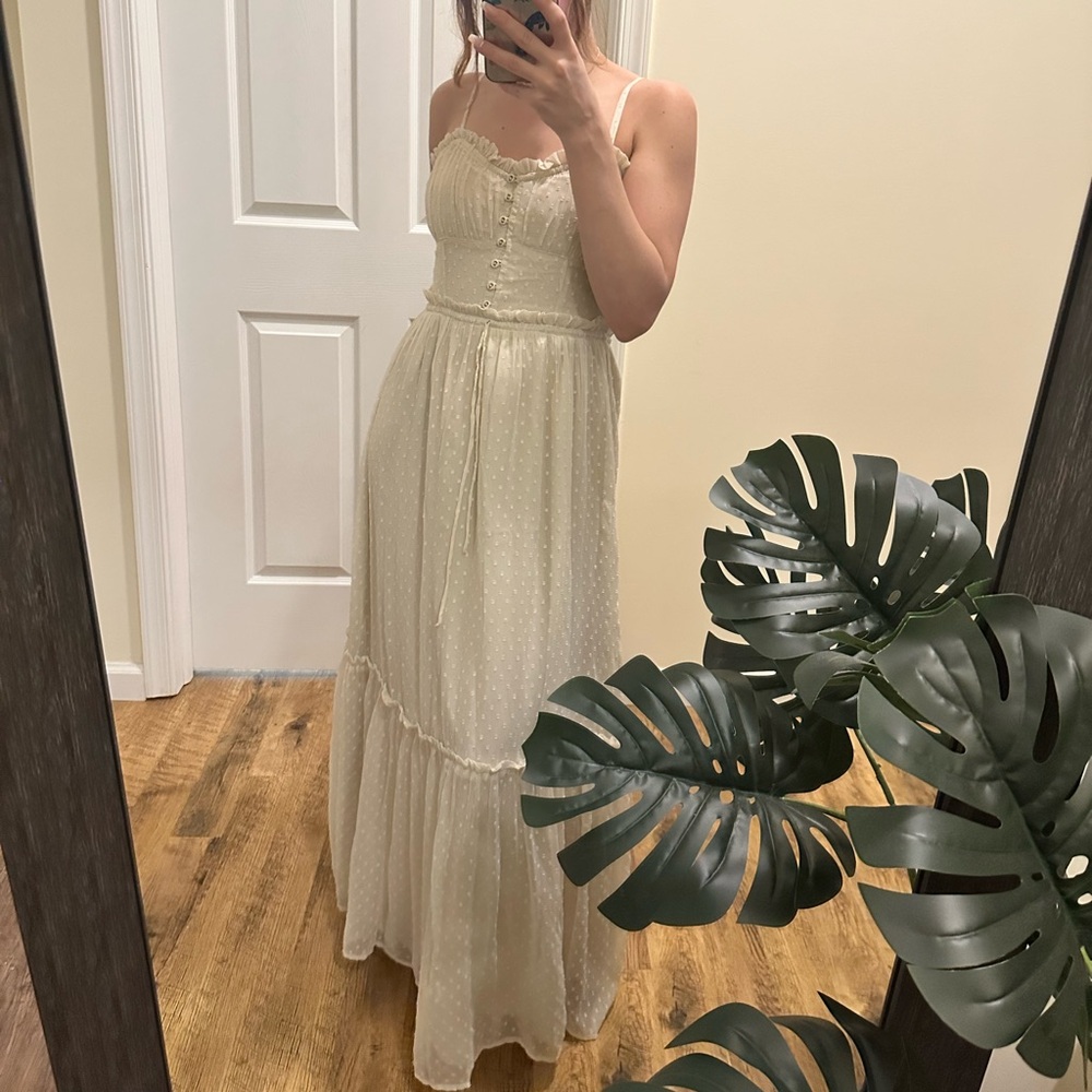 Elegant Cream Textured Maxi Dress